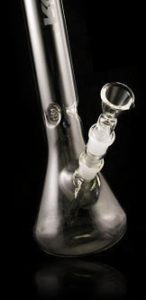 roar glass bongs